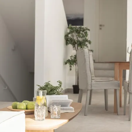 Periyiali Seaside 33 Villa *