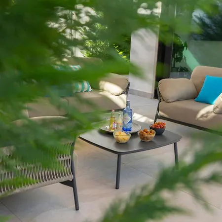 Periyiali Seaside 33 빌라