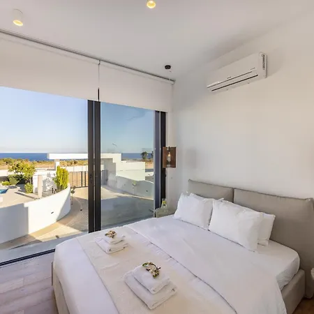 Periyiali Seaside 33 Protaras