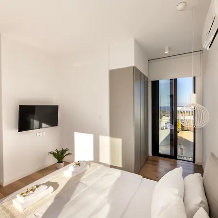 Periyiali Seaside 33 빌라 프로타라스