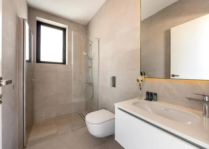 Periyiali Seaside 33 Villa Protaras