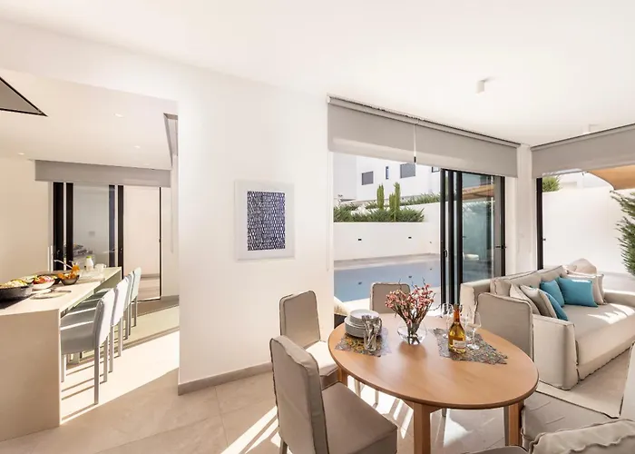 Periyiali Seaside 33 * Protaras